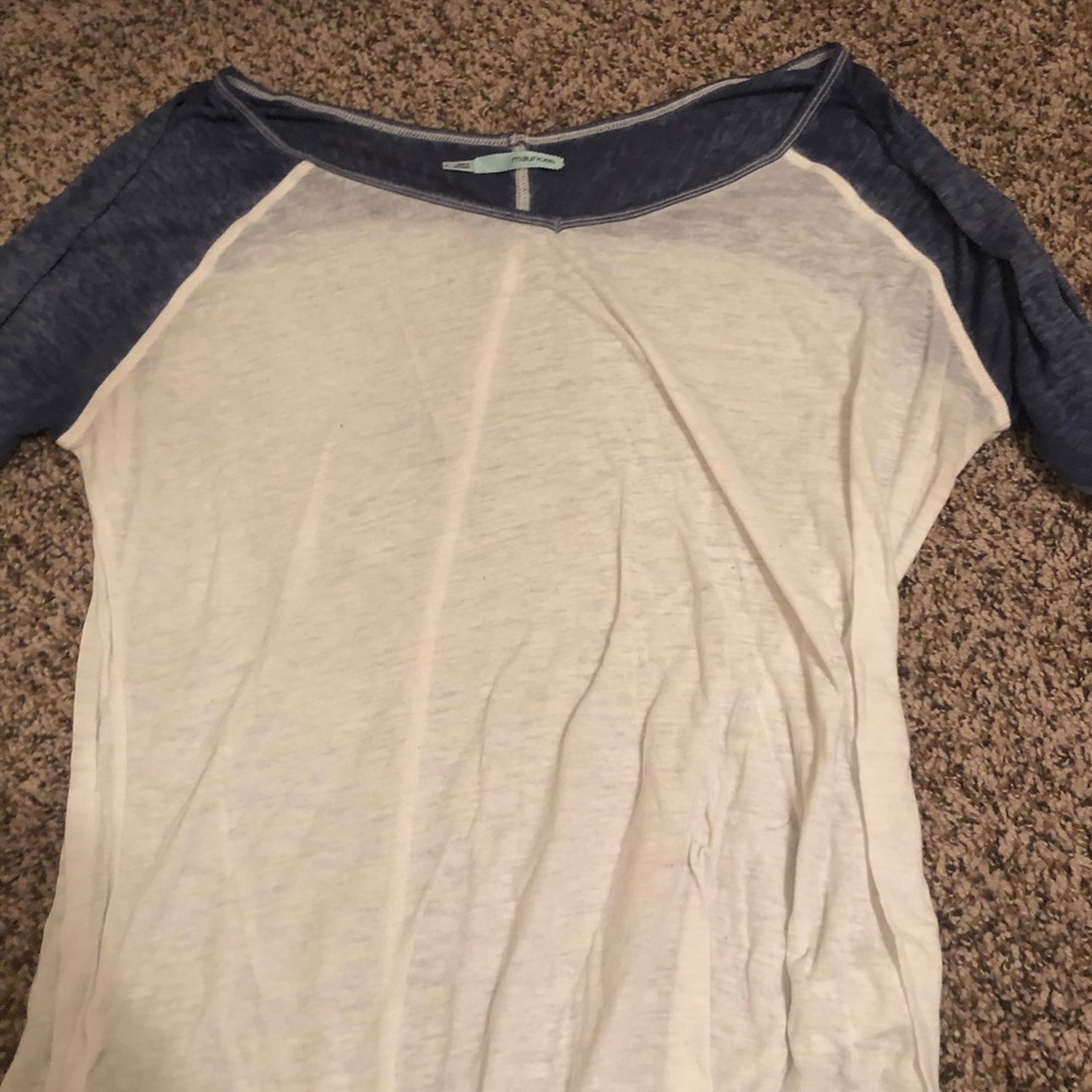 white and blue longsleeve